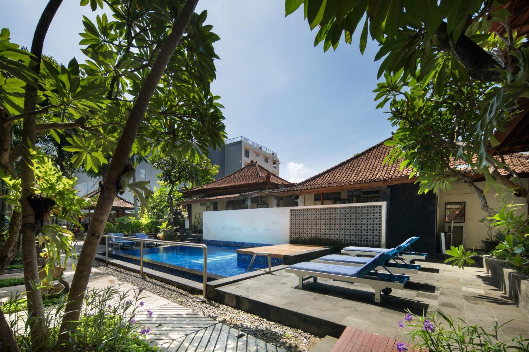 Legian Village Beach Resort - Chse Certified Exterior photo