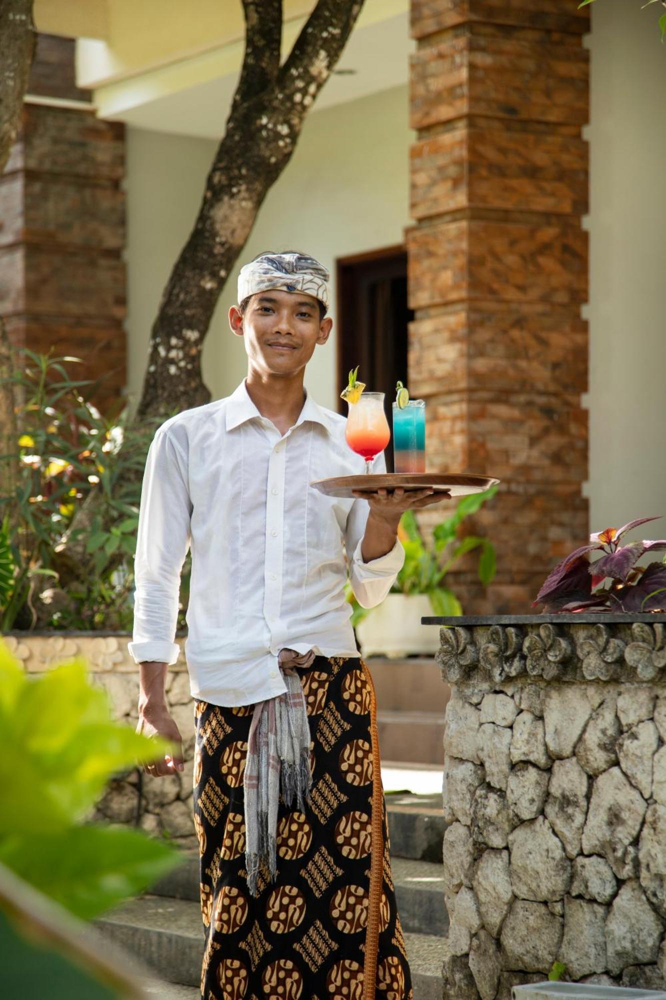 Legian Village Beach Resort - Chse Certified Exterior photo